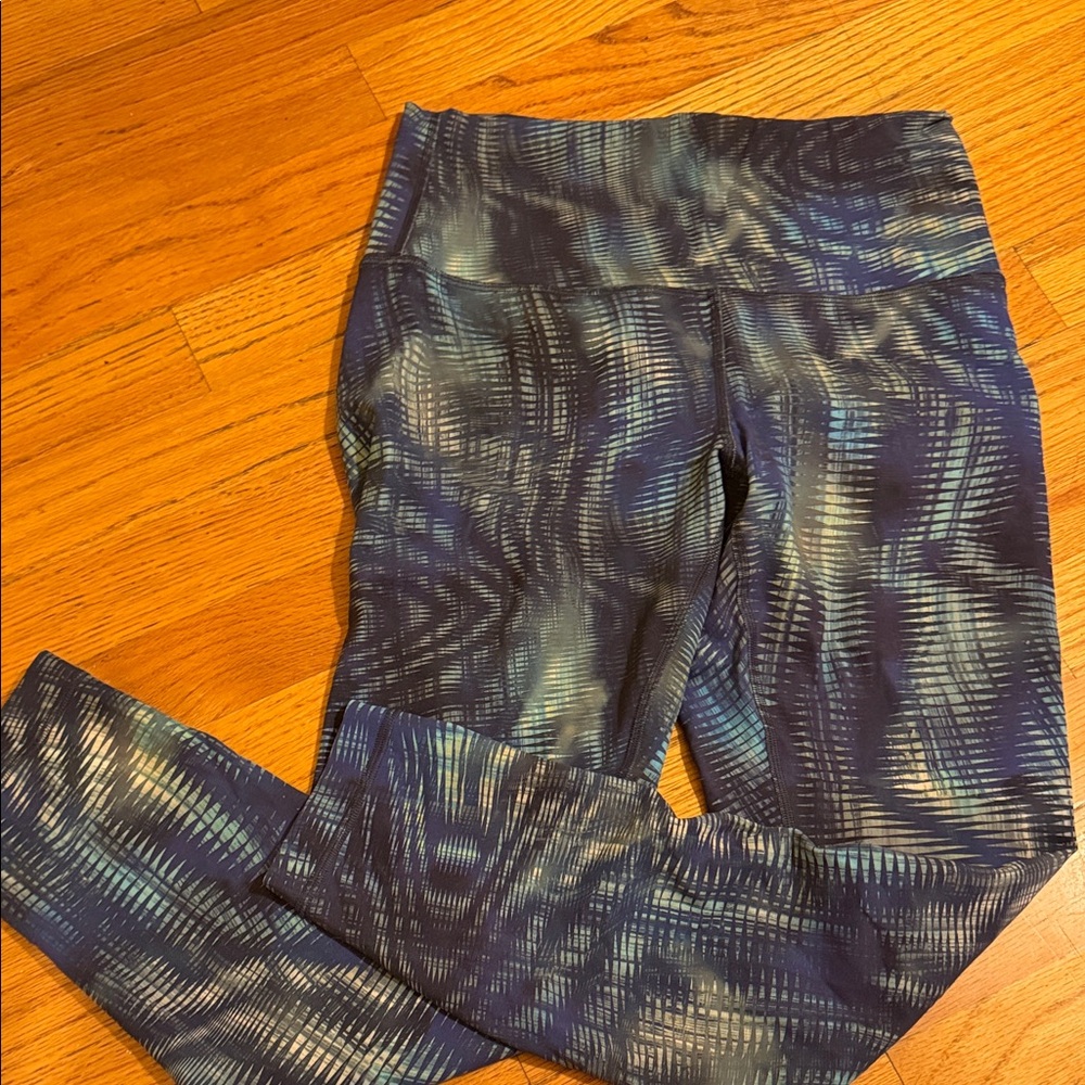LuluLemon Blue Patterned Leggings